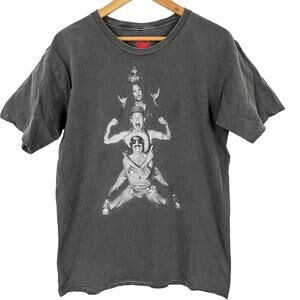 Red Hot Chili Peppers 2023 Unlimited Love T Shirt Size Medium